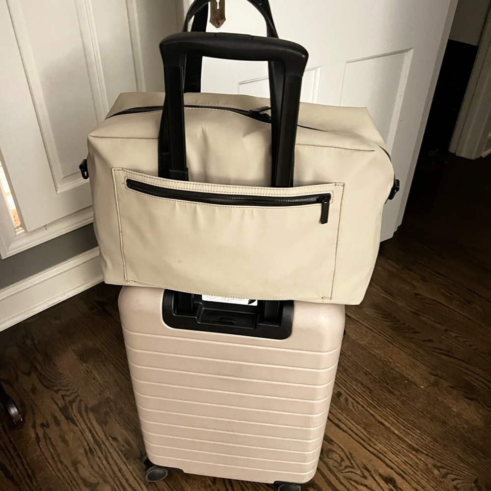 Away everywhere bag - medium size